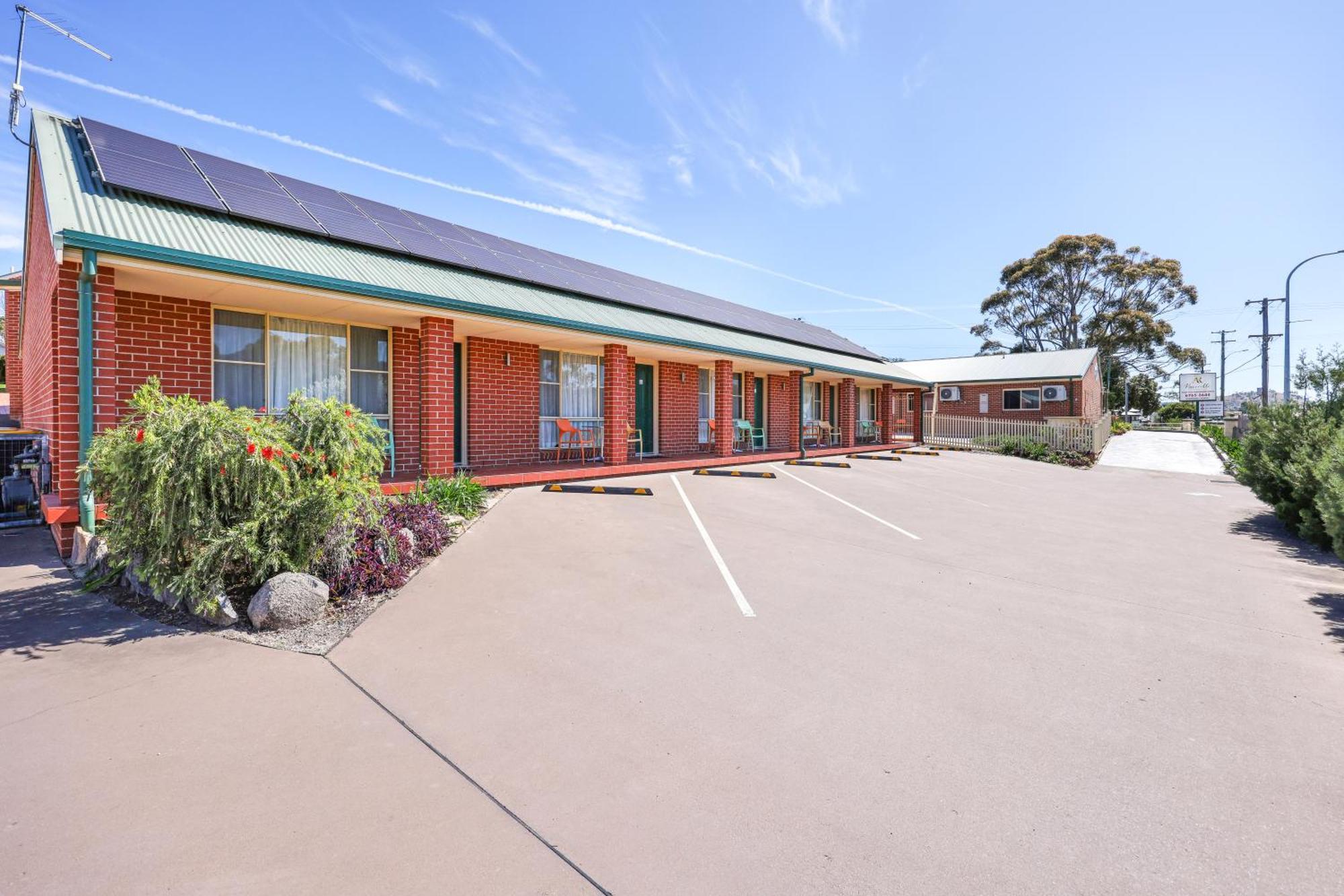 The Roseville Apartments Tamworth Exterior photo