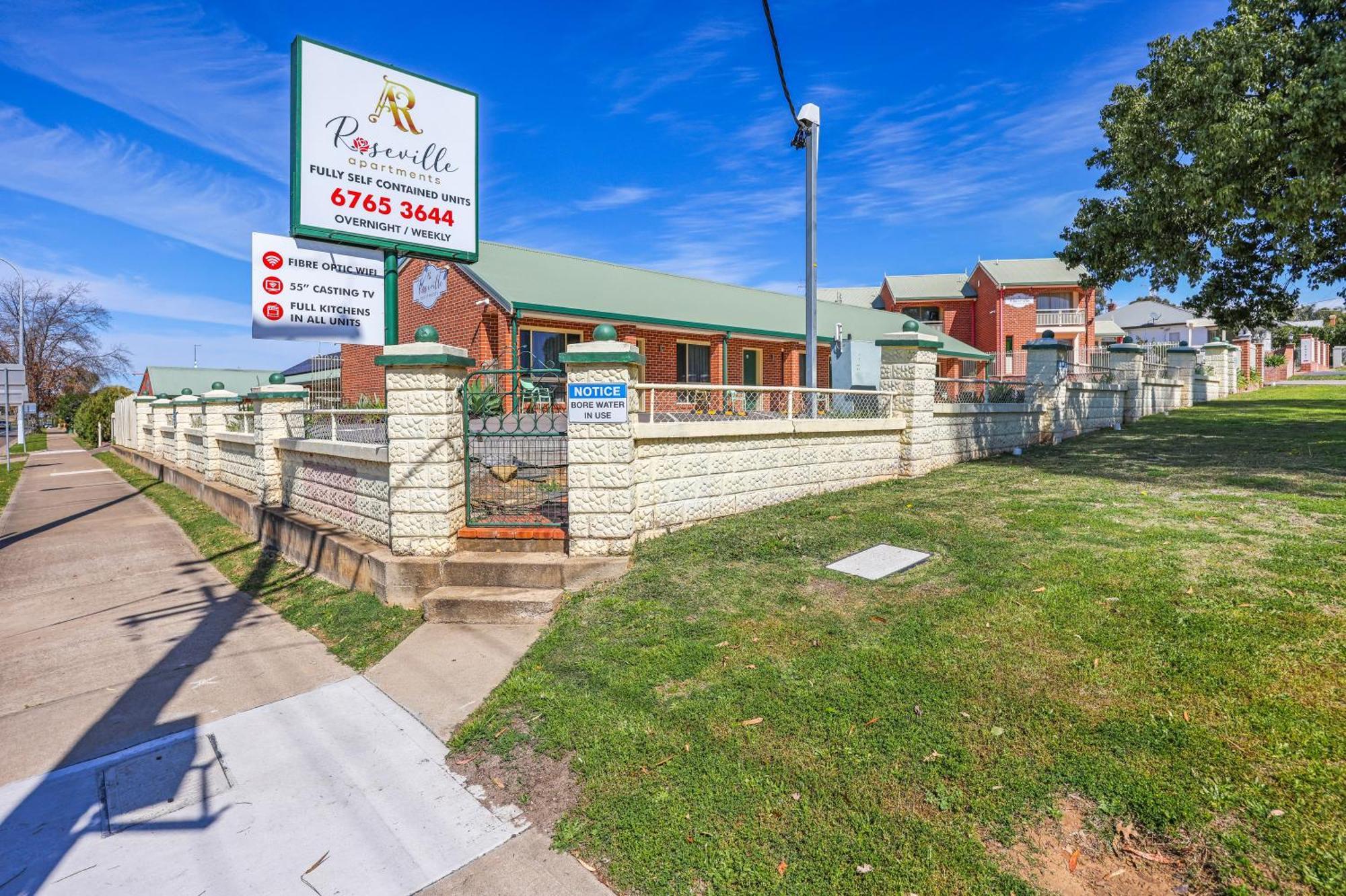 The Roseville Apartments Tamworth Exterior photo