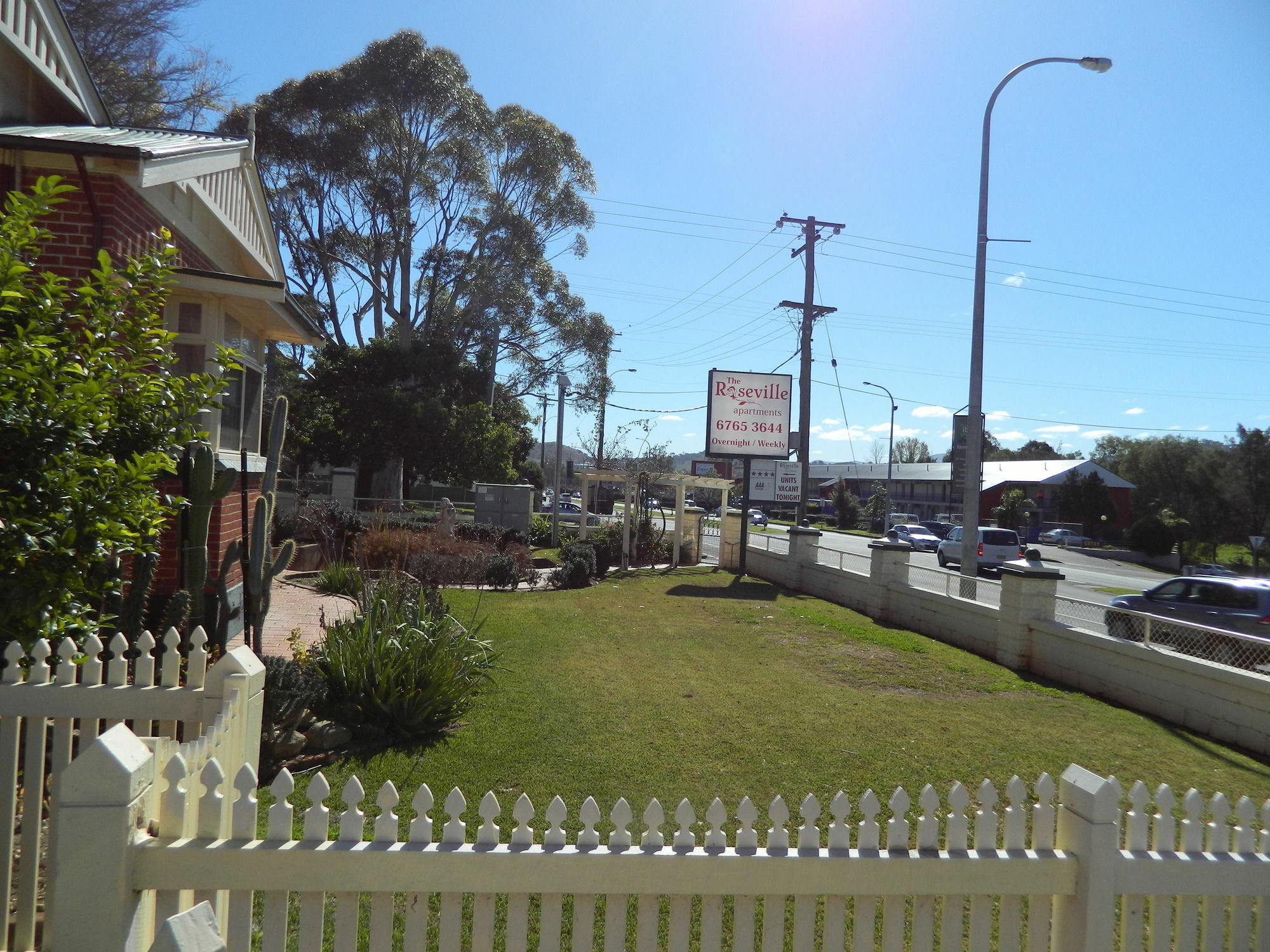 The Roseville Apartments Tamworth Exterior photo