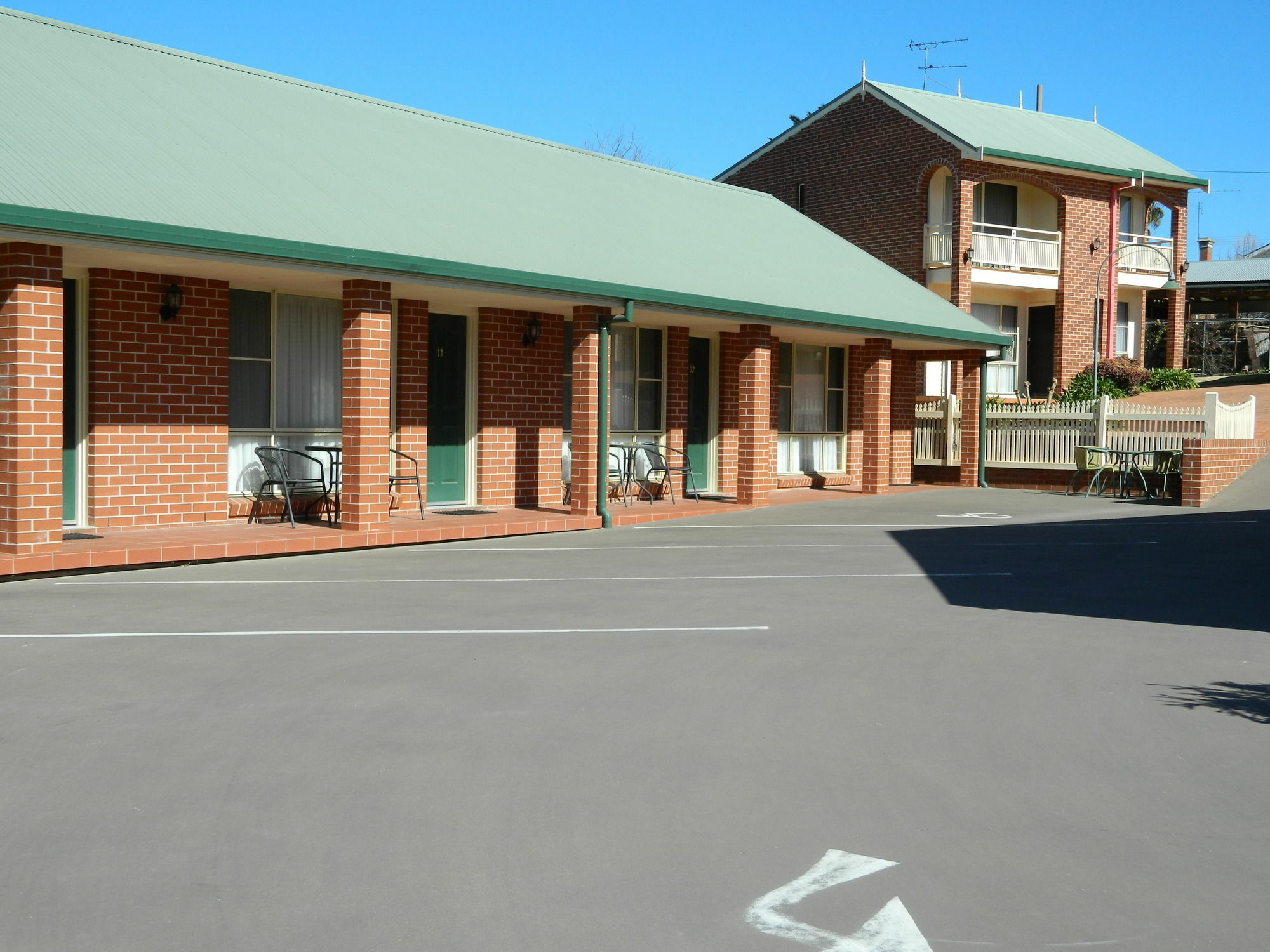 The Roseville Apartments Tamworth Exterior photo