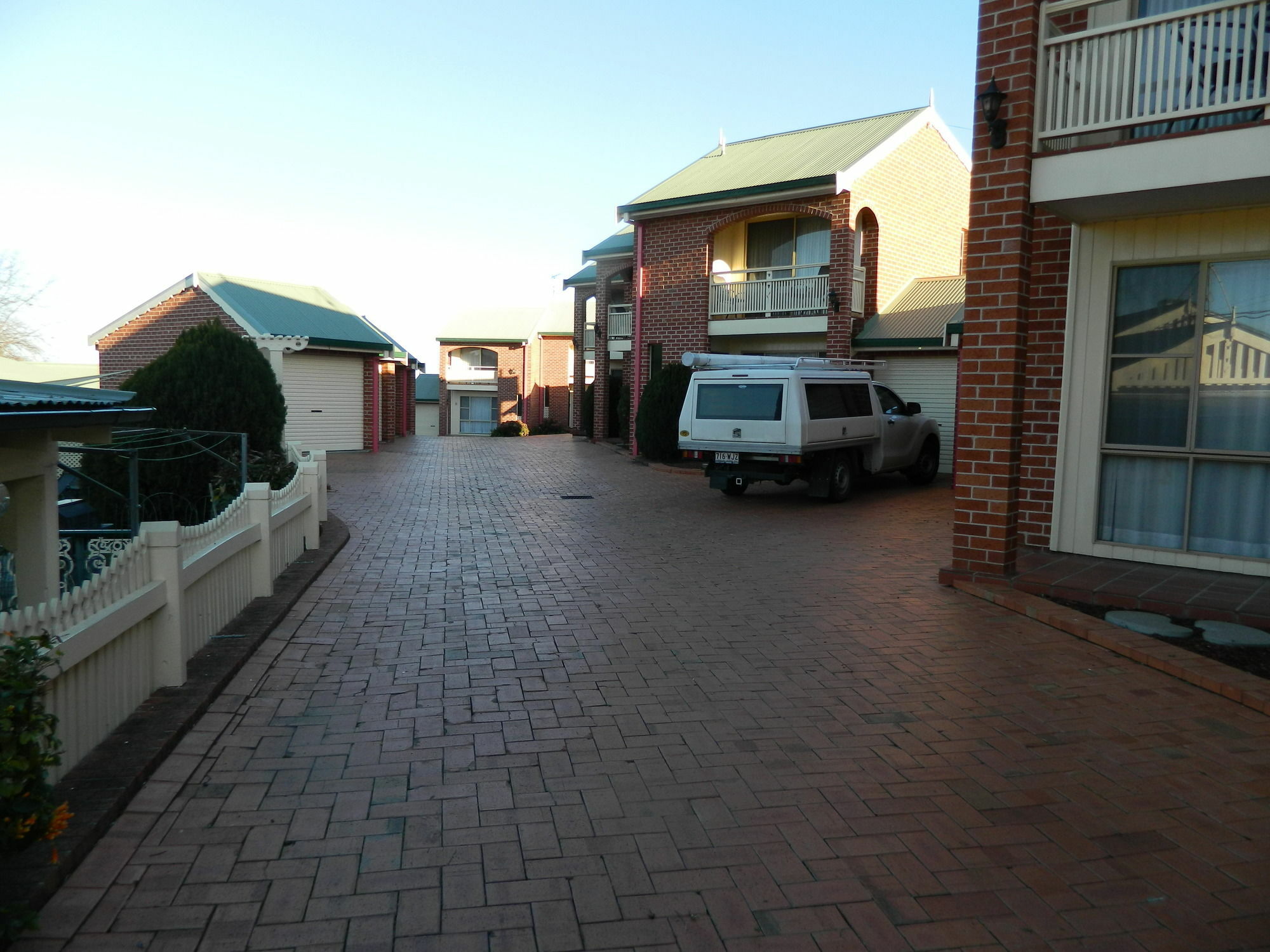 The Roseville Apartments Tamworth Exterior photo