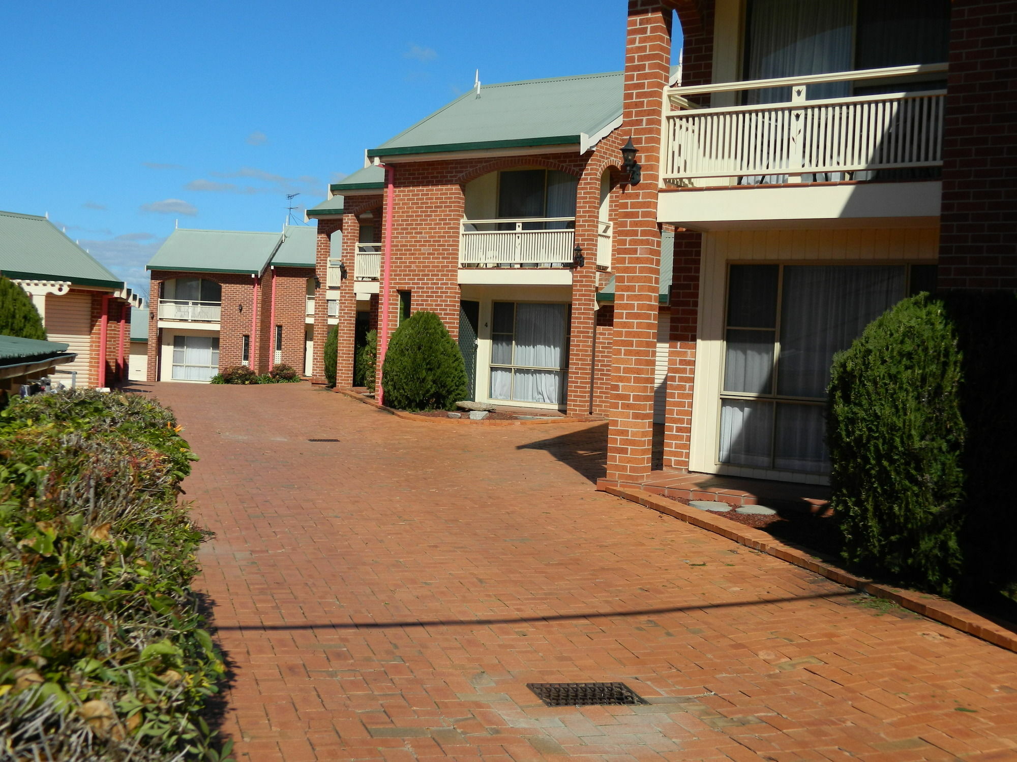 The Roseville Apartments Tamworth Exterior photo